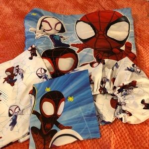 FUN Marvel Spidey & his Amazing Friends 4 piece Toddler/Crib Bedding Set